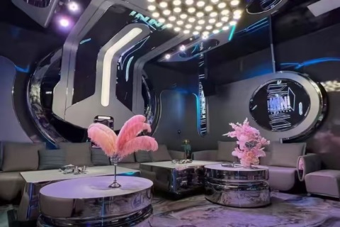 2025年KTV女营销招聘 日薪1500起提供住宿